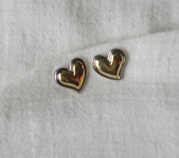 Olympe Studs